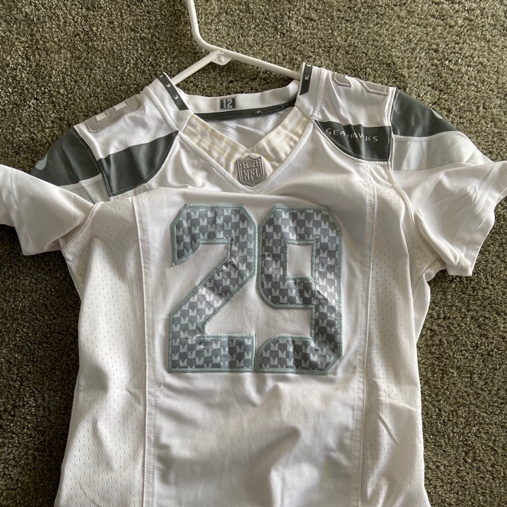 NIKE WOMENS SEATTLE SEAHAWK JERSEY